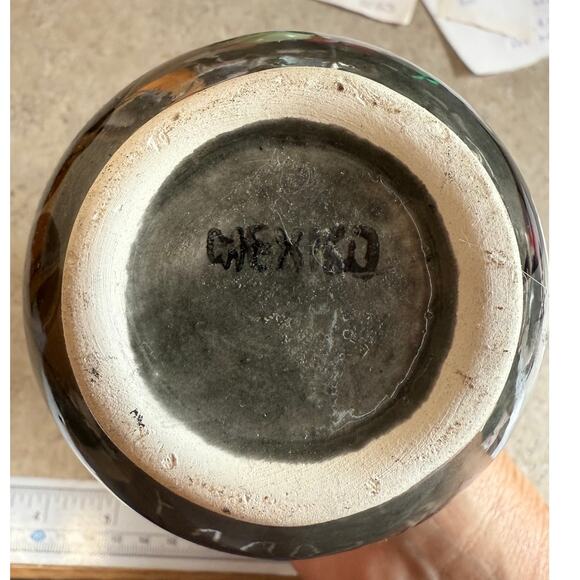 Folkart Gray Mexico Vase  Pottery Tonala Vintage 6" tall  black  green flower - Picture 4 of 5